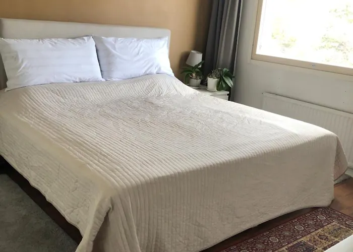 Sure Care Share Apartment 54 Sq 2 Bedrooms